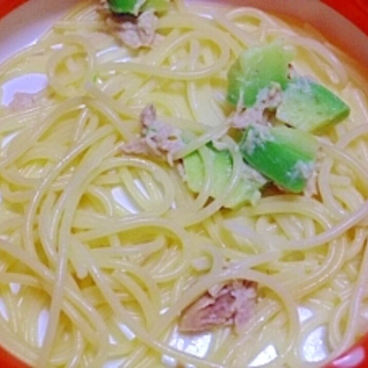 離乳食　パクパク期★アボカドとツナのクリームパスタ